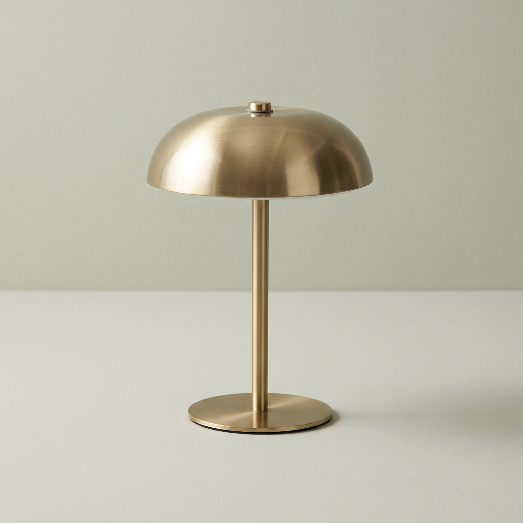 METAL GOLD LAMBA