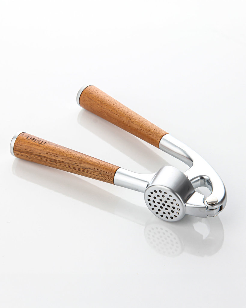 PRATEG SARIMSAK EZİCİ