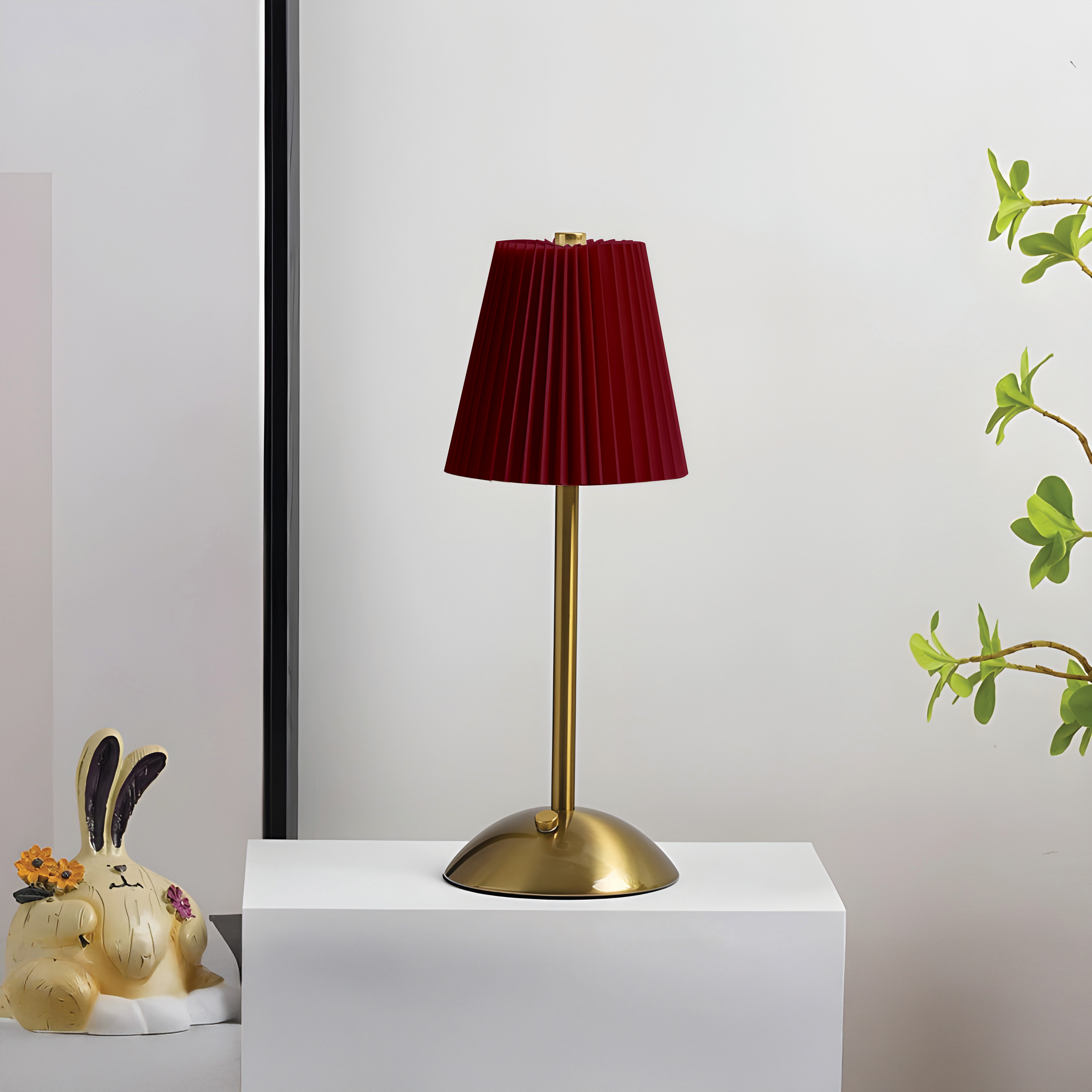 BORDO MASAÜSTÜ LED AYDINLATMA